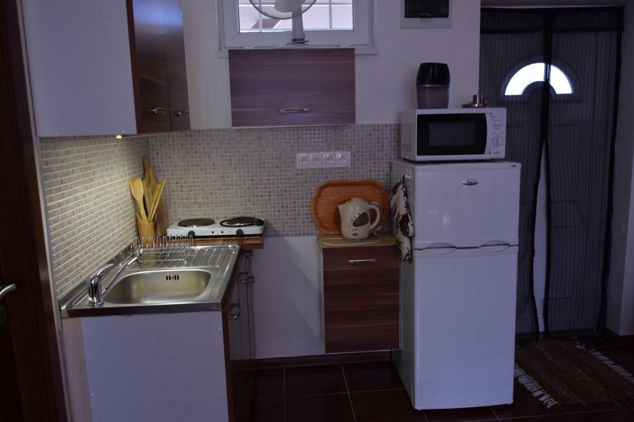 Belany Studios Veľký Meder Buitenkant foto